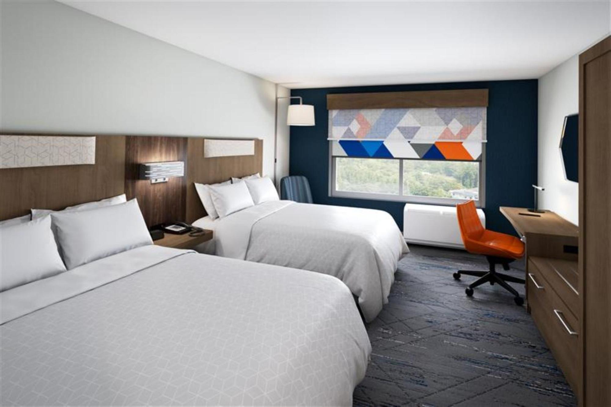 Standard Room Two Queen Beds