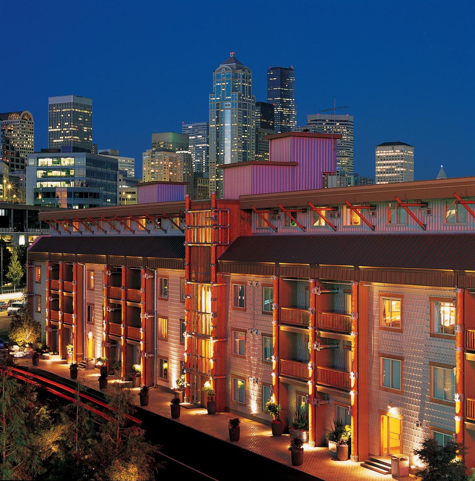 Queen Room City View