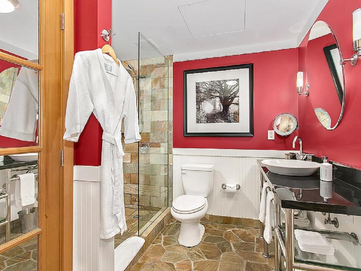 Two Double Beds City View