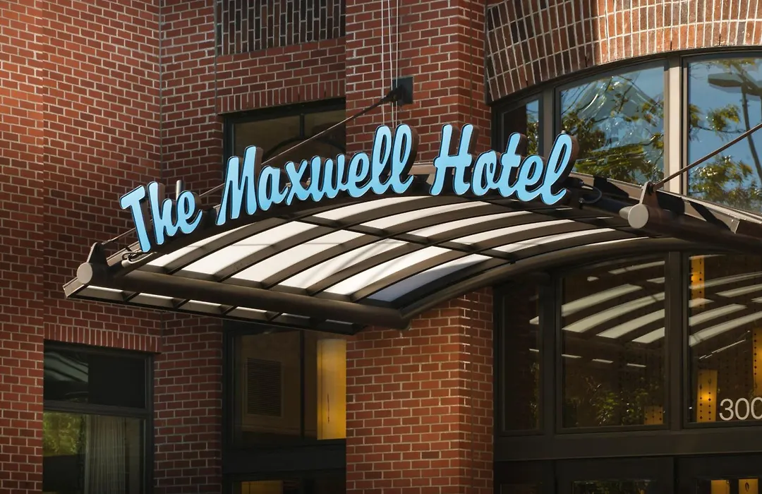 Staypineapple, The Maxwell Hotel, Seattle Center Seattle-1