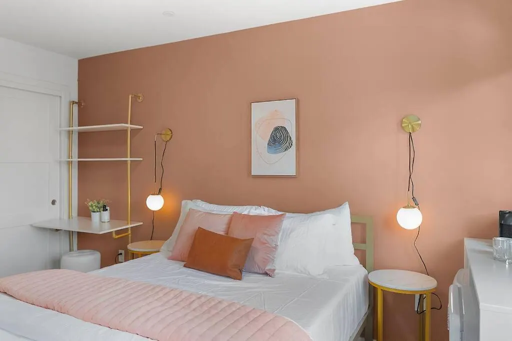 Chris'S Sweet Suite - 84 Walkscore-1