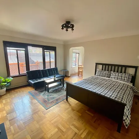 Furnished Apartments - Climate Pledge Arena Next Door-3